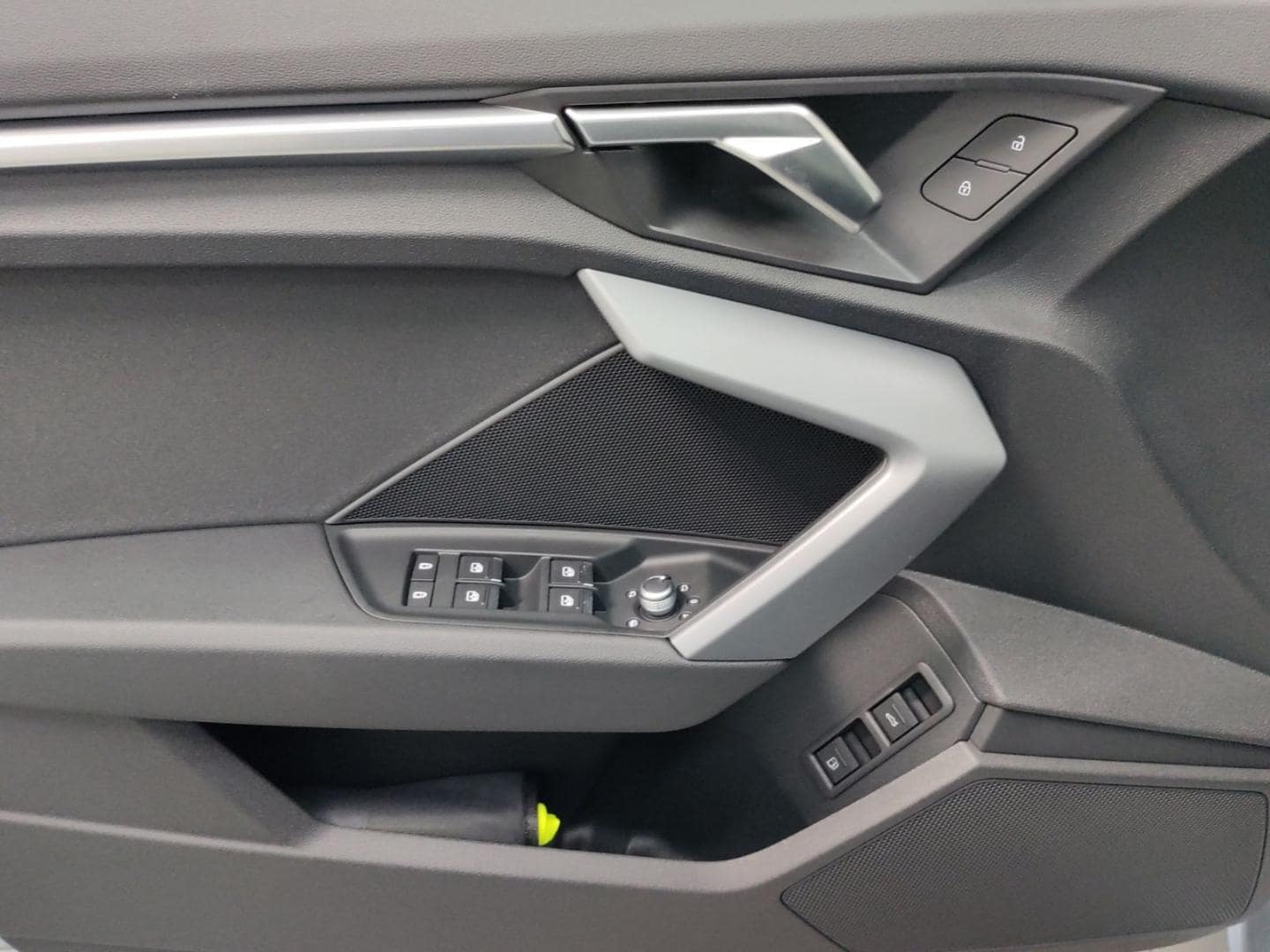Bild über Audi A3 Sportback TFSI e advanced 40 TFSI e S tronic - für weitere Informationen kontaktieren Sie den Audi Partner