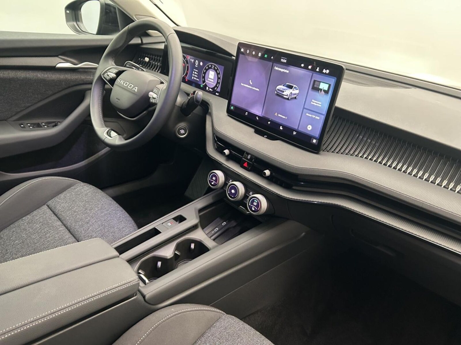 Škoda Superb Combi – Bild 8
