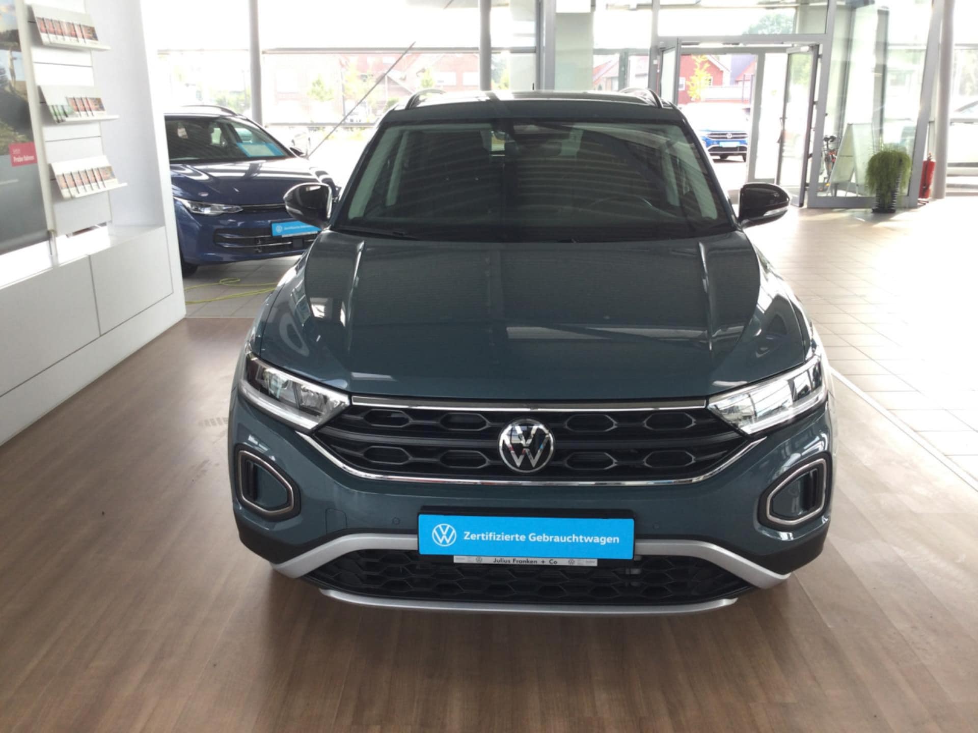 Volkswagen T-Roc Life
