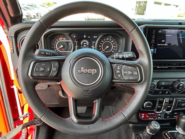 2024 Jeep Wrangler 4-Door Rubicon - Photo 20