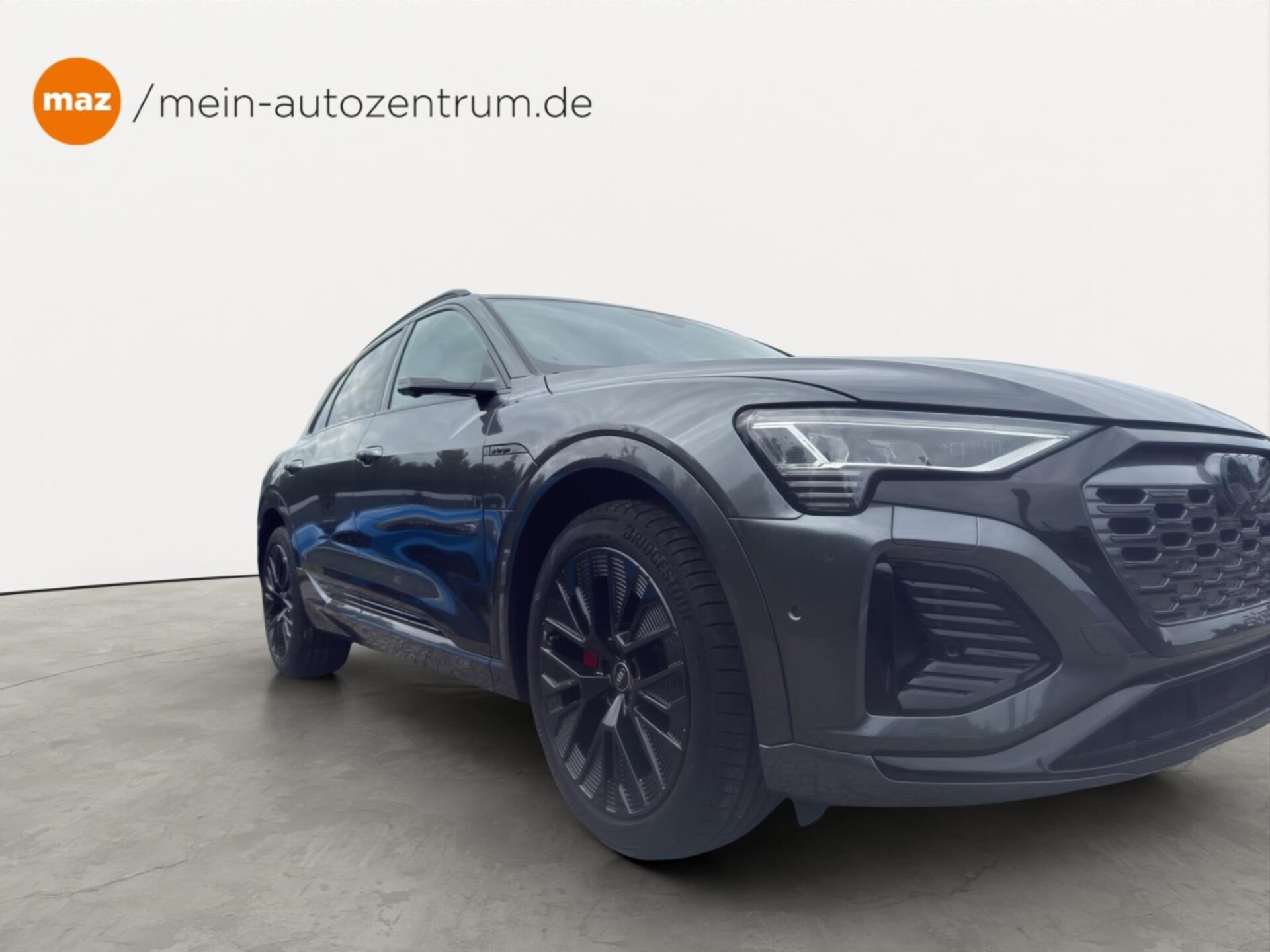 Audi Q8 e-tron S line