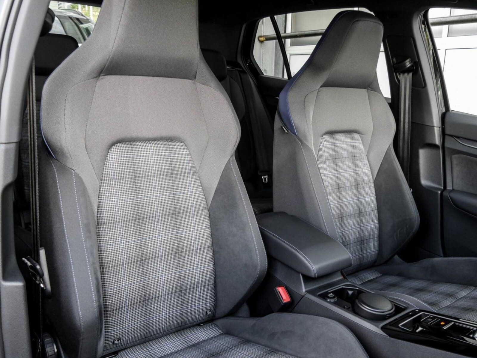 Volkswagen Golf – Bild 7