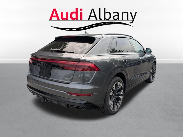 2026 Audi Q8