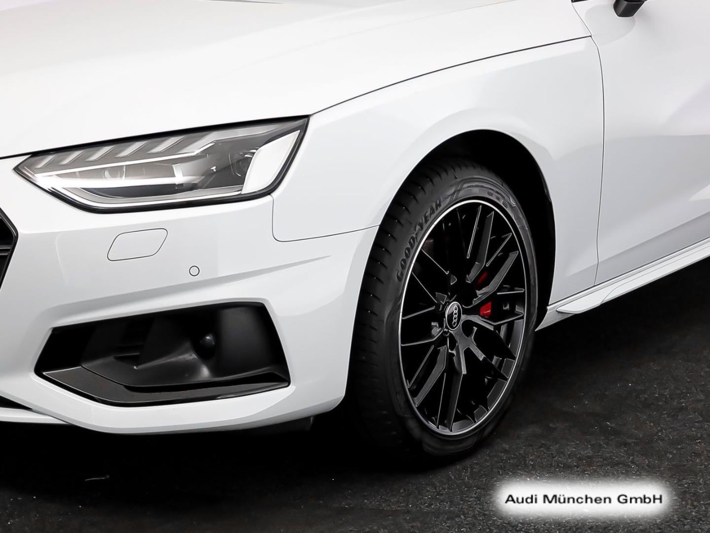 Bild über Audi A4 Avant advanced 40 TFSI quattro S tronic - für weitere Informationen kontaktieren Sie den Audi Partner
