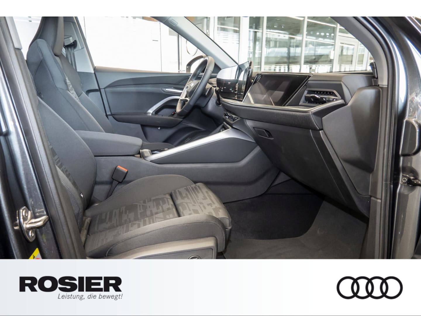 Bild über Audi Q5 SUV TDI quattro 150 kW S tronic - für weitere Informationen kontaktieren Sie den Audi Partner