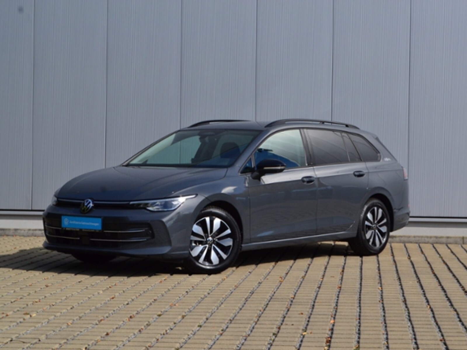 Volkswagen Golf Variant – Bild 2