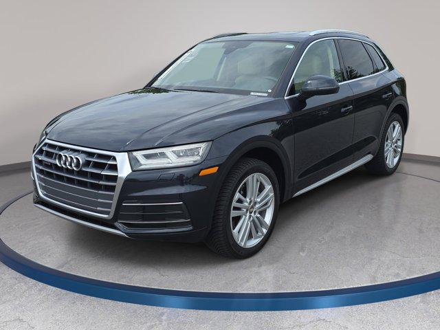 2020 Audi Q5 45 quattro S tronic Premium Plus's photo
