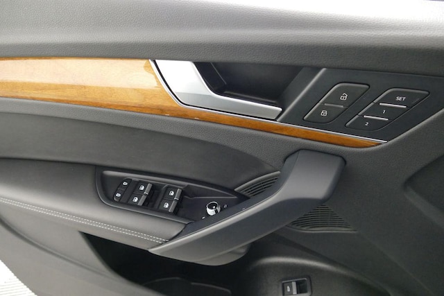 2023 Audi Q5 Premium Plus - Photo 32