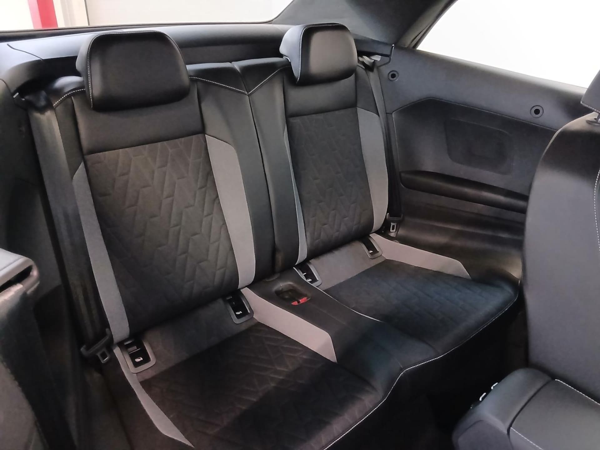 Volkswagen T-Roc Cabriolet Style