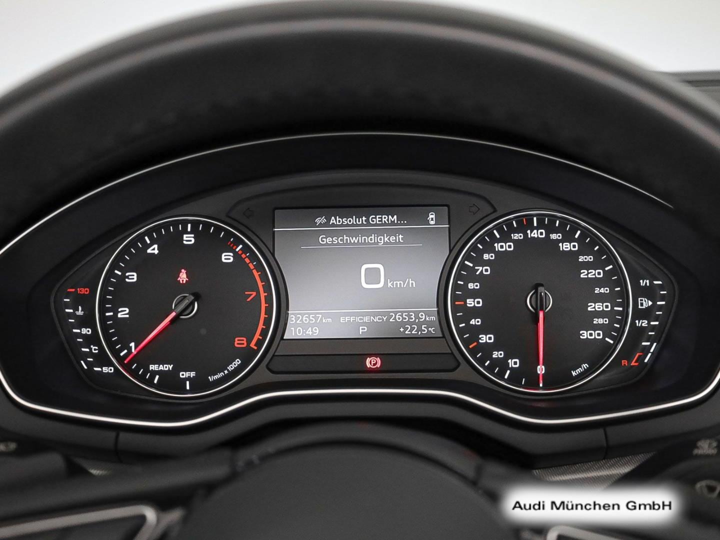 Bild über Audi A5 Cabriolet S line 40 TFSI S tronic - für weitere Informationen kontaktieren Sie den Audi Partner