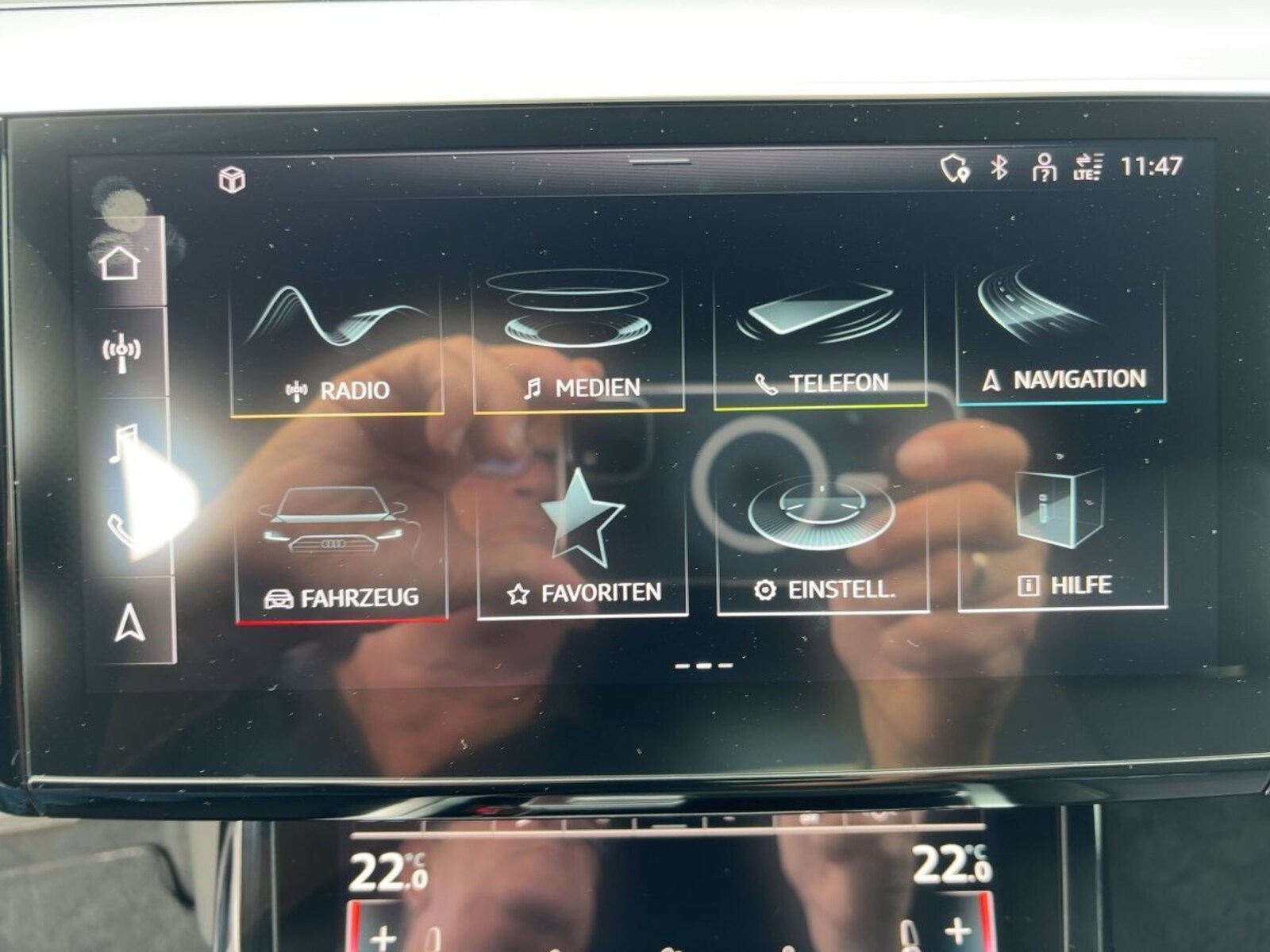 Audi Q8 Sportback e-tron – Bild 9