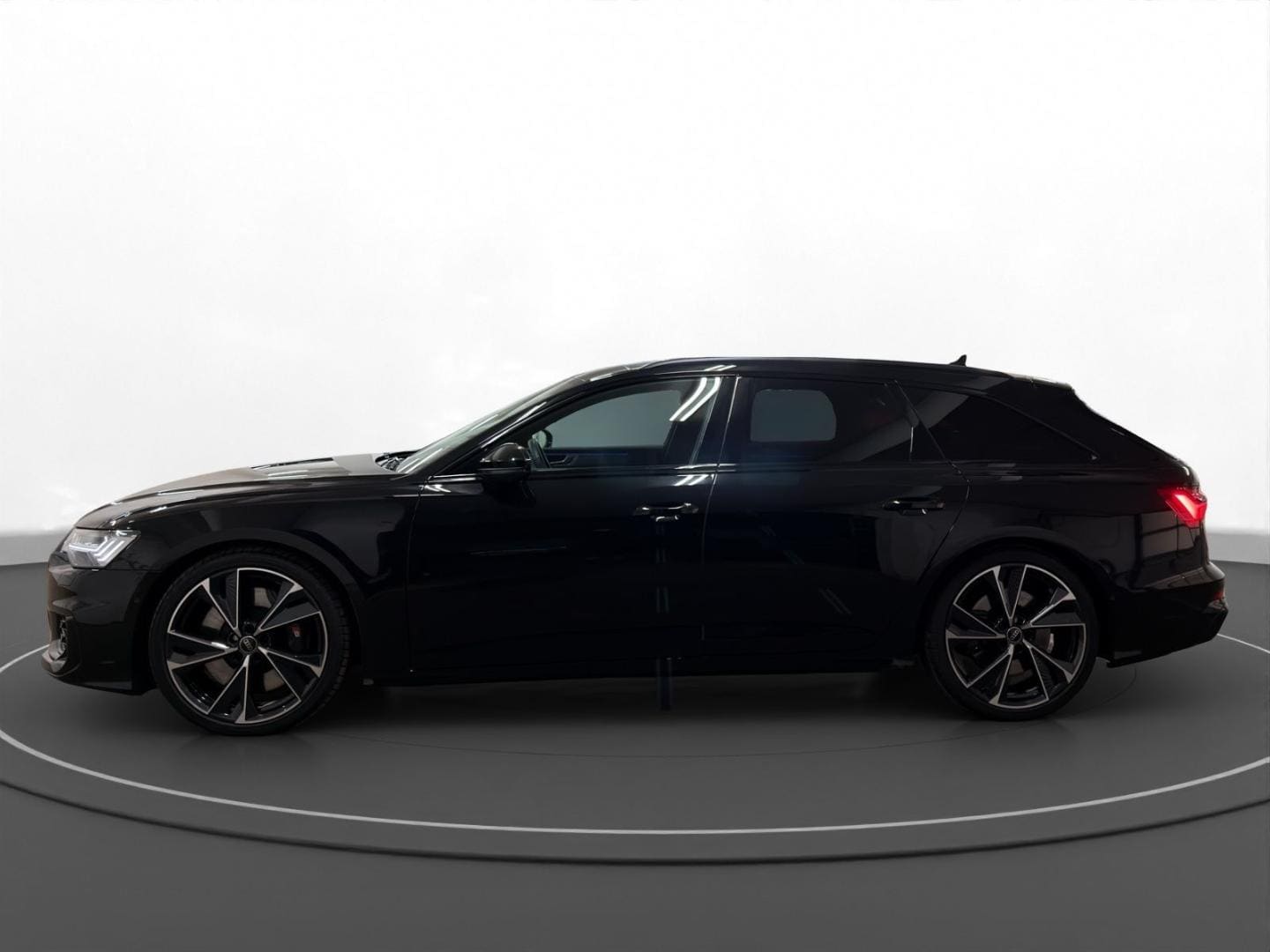 Bild über Audi S6 Avant TDI quattro tiptronic - für weitere Informationen kontaktieren Sie den Audi Partner