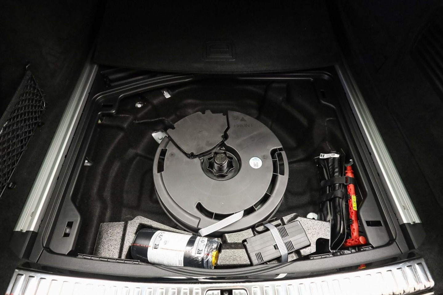 Bild über Audi S6 Avant TDI quattro tiptronic - für weitere Informationen kontaktieren Sie den Audi Partner