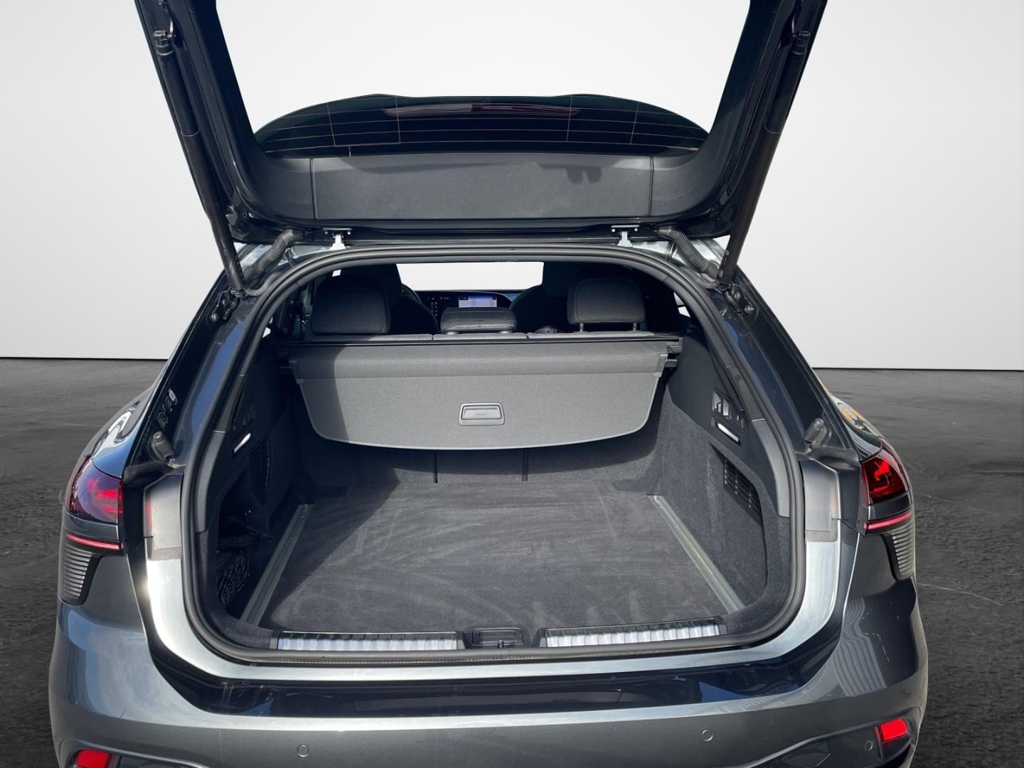 Bild über Audi A6 Avant edition one TDI quattro 150 kW S tronic - für weitere Informationen kontaktieren Sie den Audi Partner