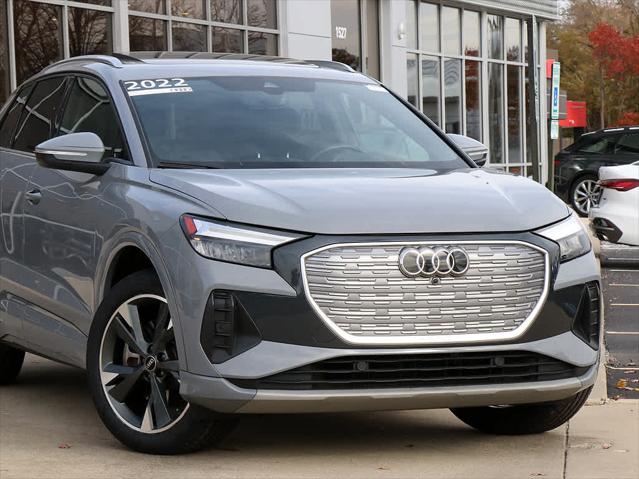 2022 AUDI Q4 - Image 4