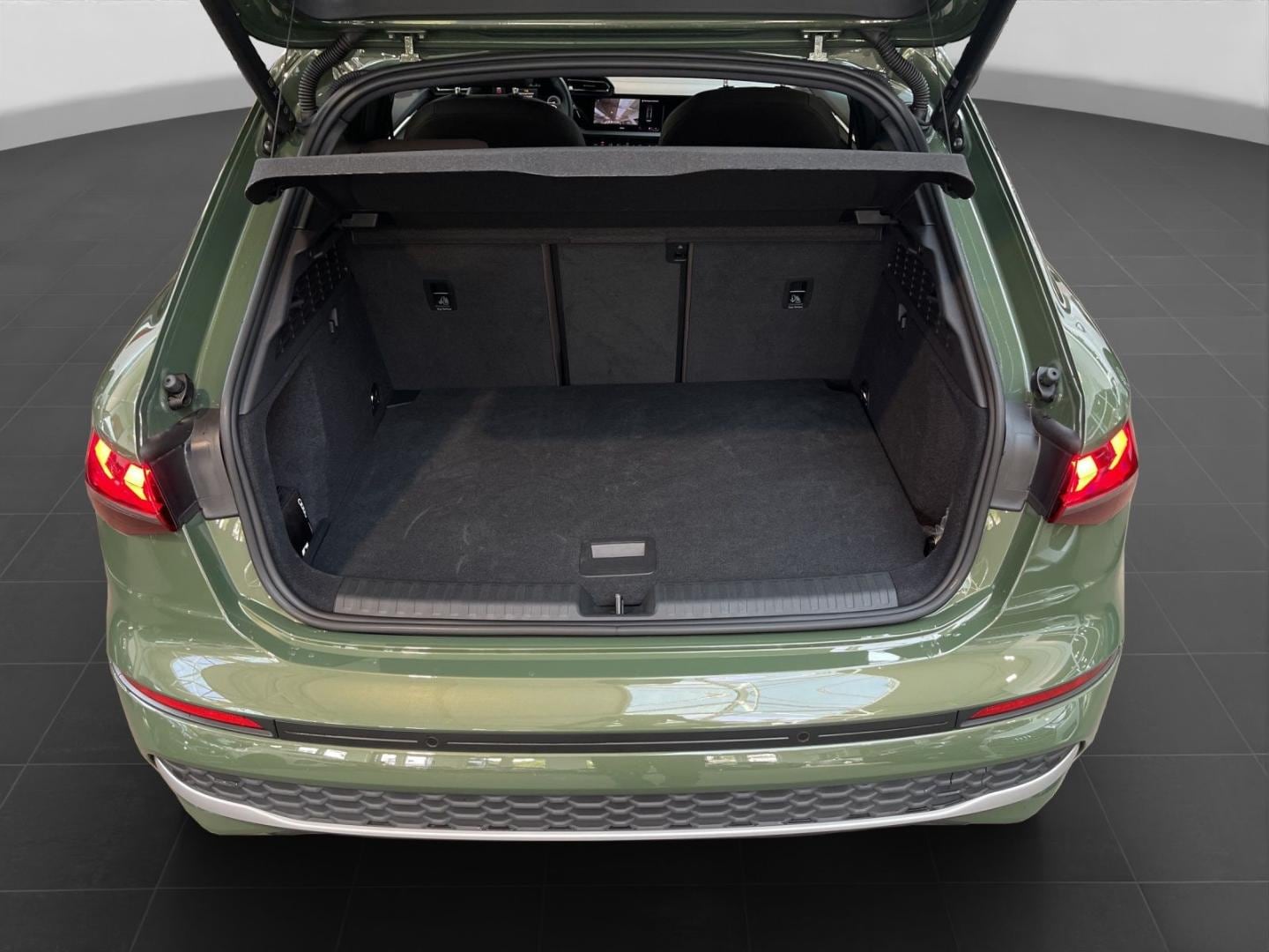 Bild über Audi A3 Sportback TFSI e TFSI e 150 kW S tronic - für weitere Informationen kontaktieren Sie den Audi Partner