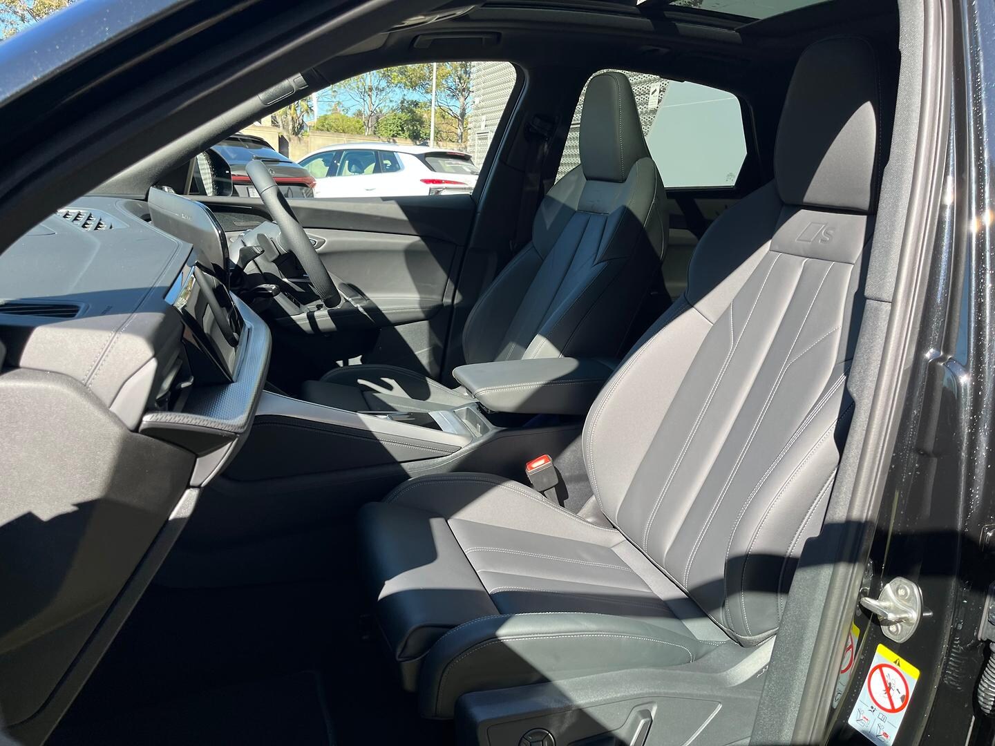 Image about Audi Q5 Sportback e-hybrid quattro S tronic