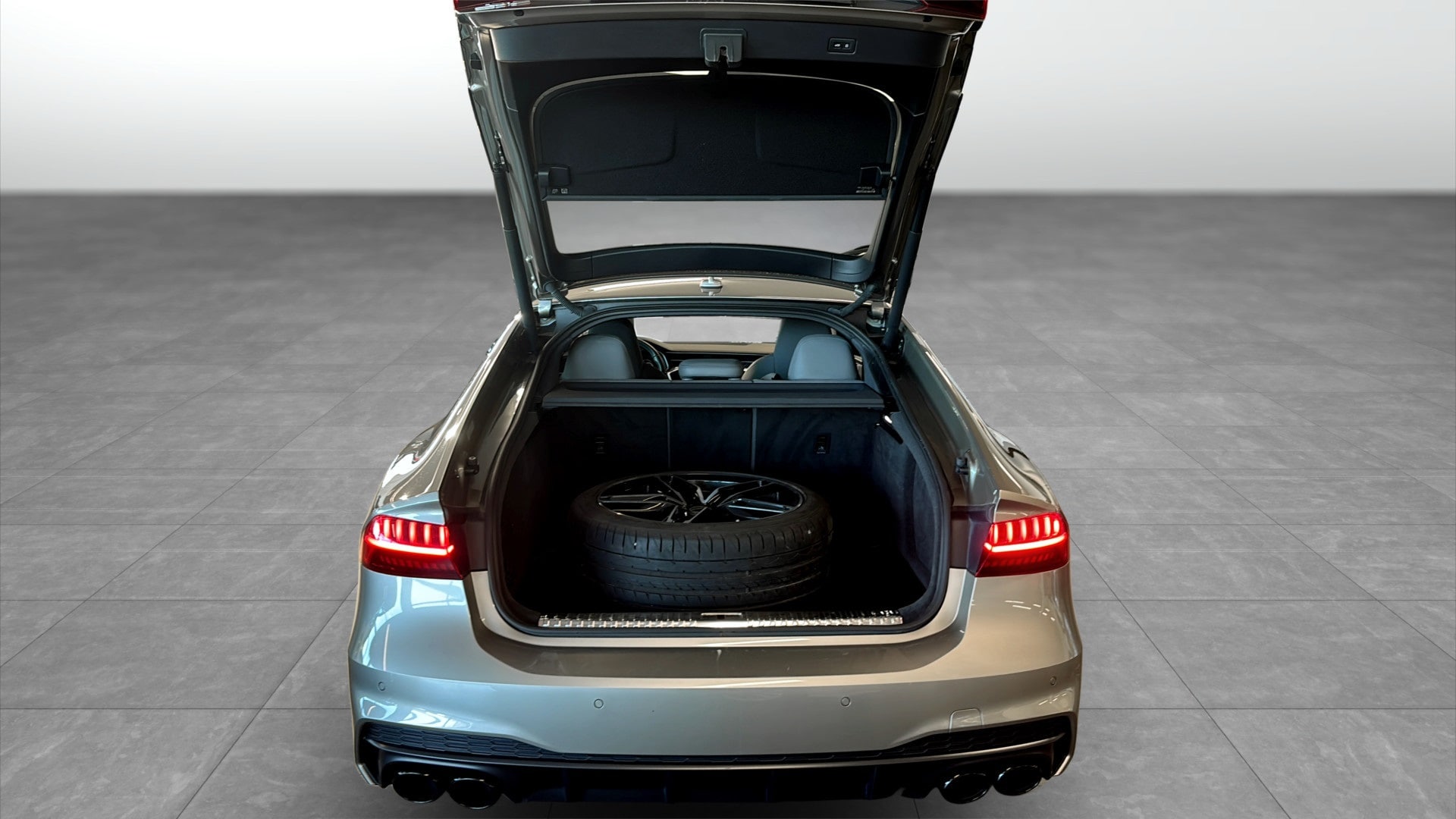 Bild som visar Audi S7 Sportback S7 Sportback TDI 349 hk tiptronic - för mer information kontakta din Audi Partner