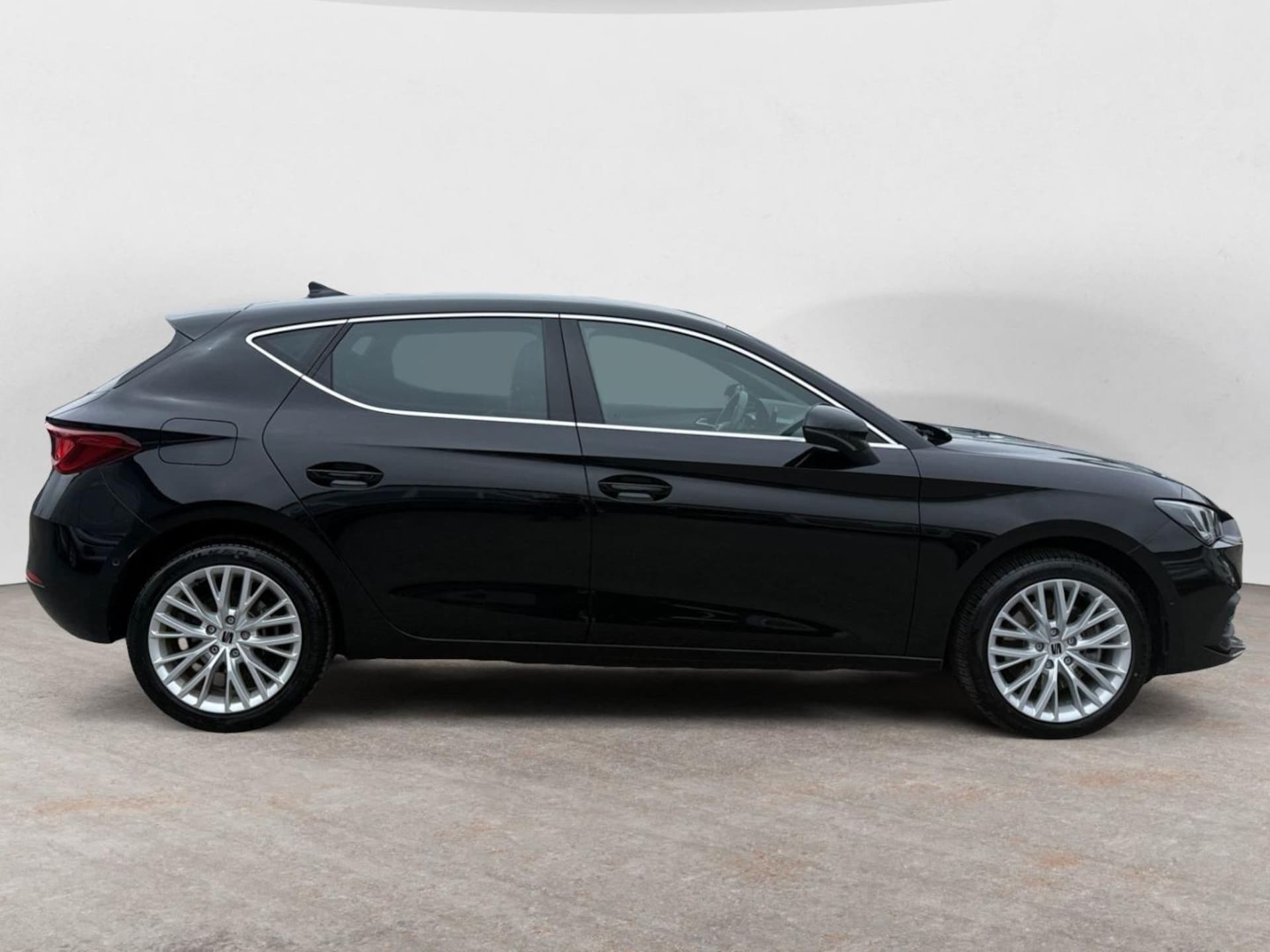 SEAT Leon XCELLENCE