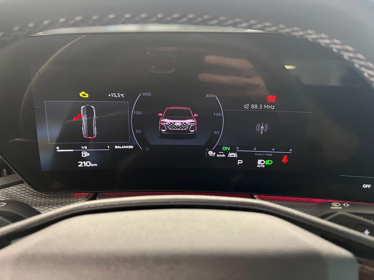 Bild über Audi Q5 SUV TDI quattro 150 kW S tronic - für weitere Informationen kontaktieren Sie den Audi Partner