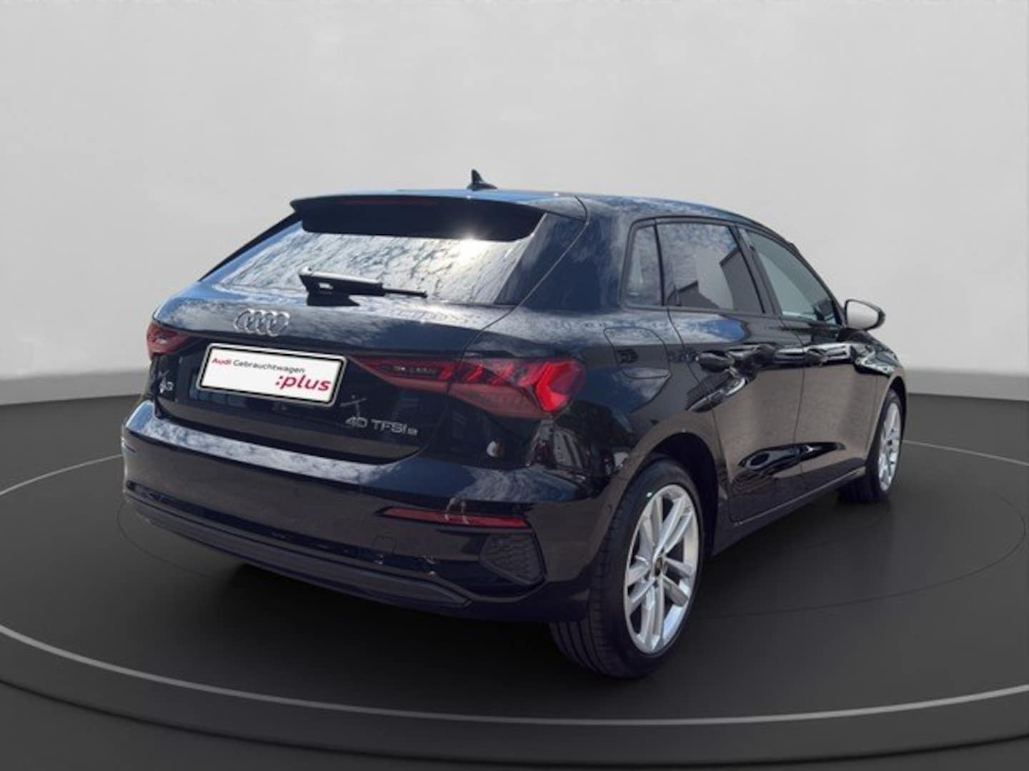 Bild über Audi A3 Sportback TFSI e 40 TFSI e S tronic - für weitere Informationen kontaktieren Sie den Audi Partner