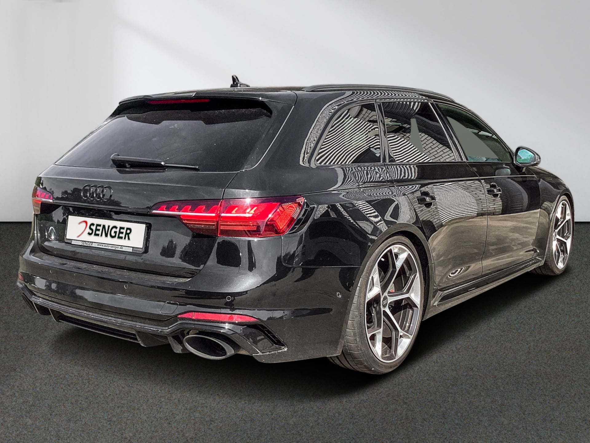 Audi RS 4 Avant