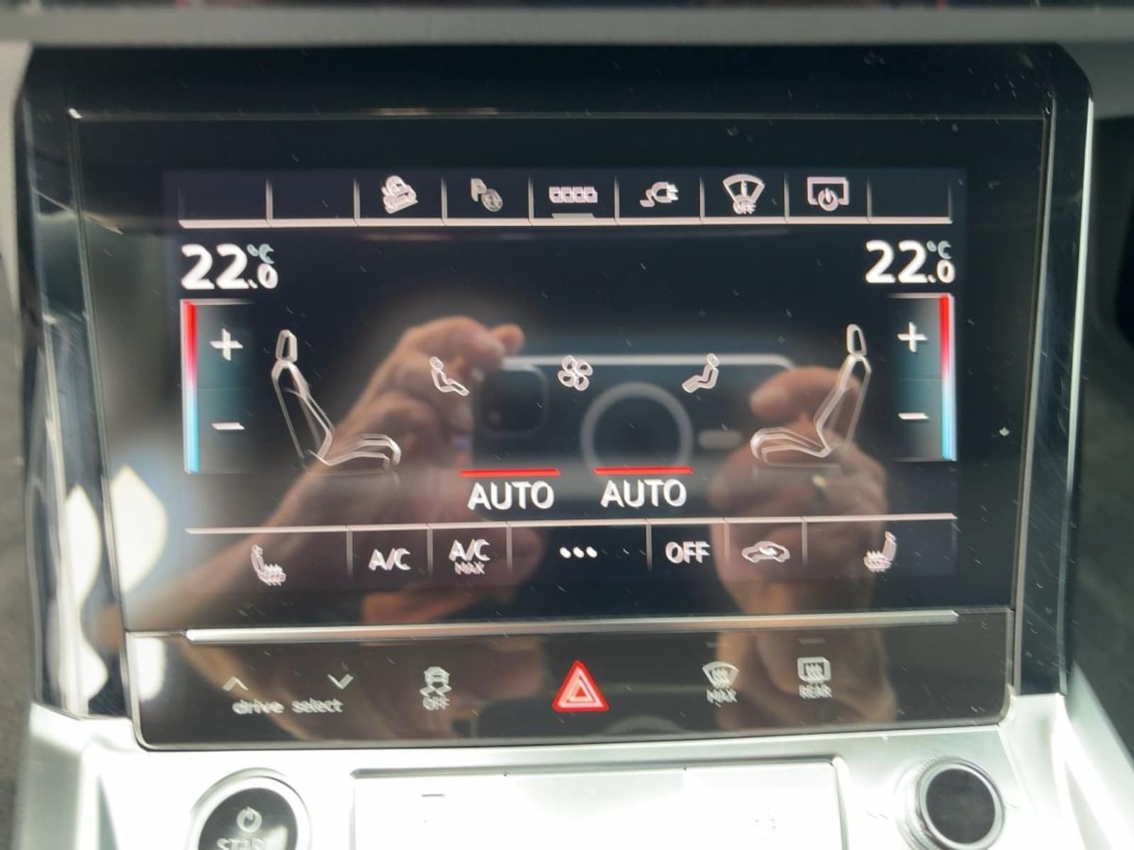 Audi Q8 Sportback e-tron – Bild 13