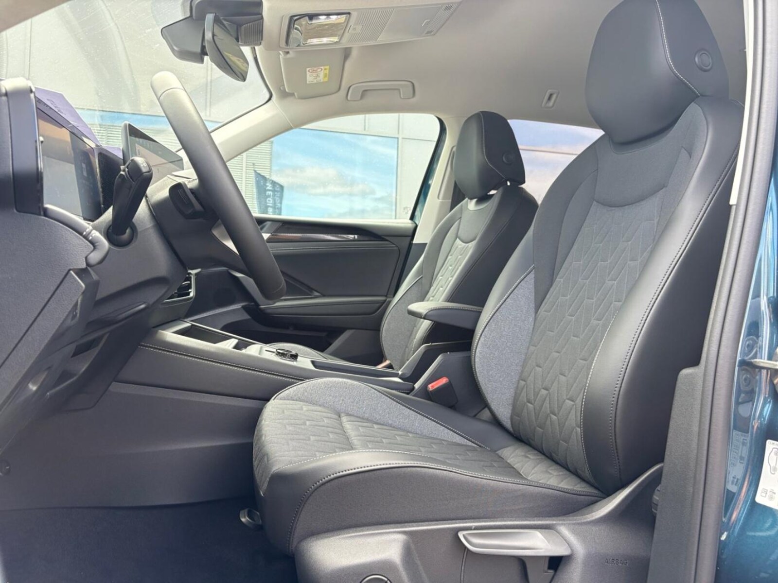 Volkswagen Tiguan – Bild 23