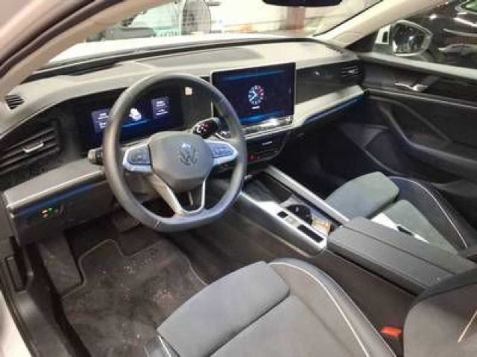 Volkswagen Passat – Bild 4
