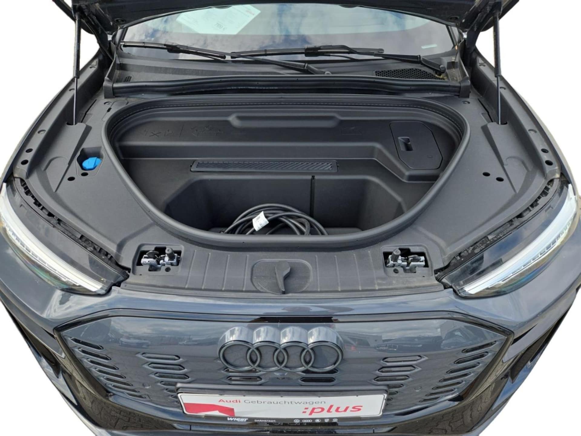 Audi Q6 SUV e-tron