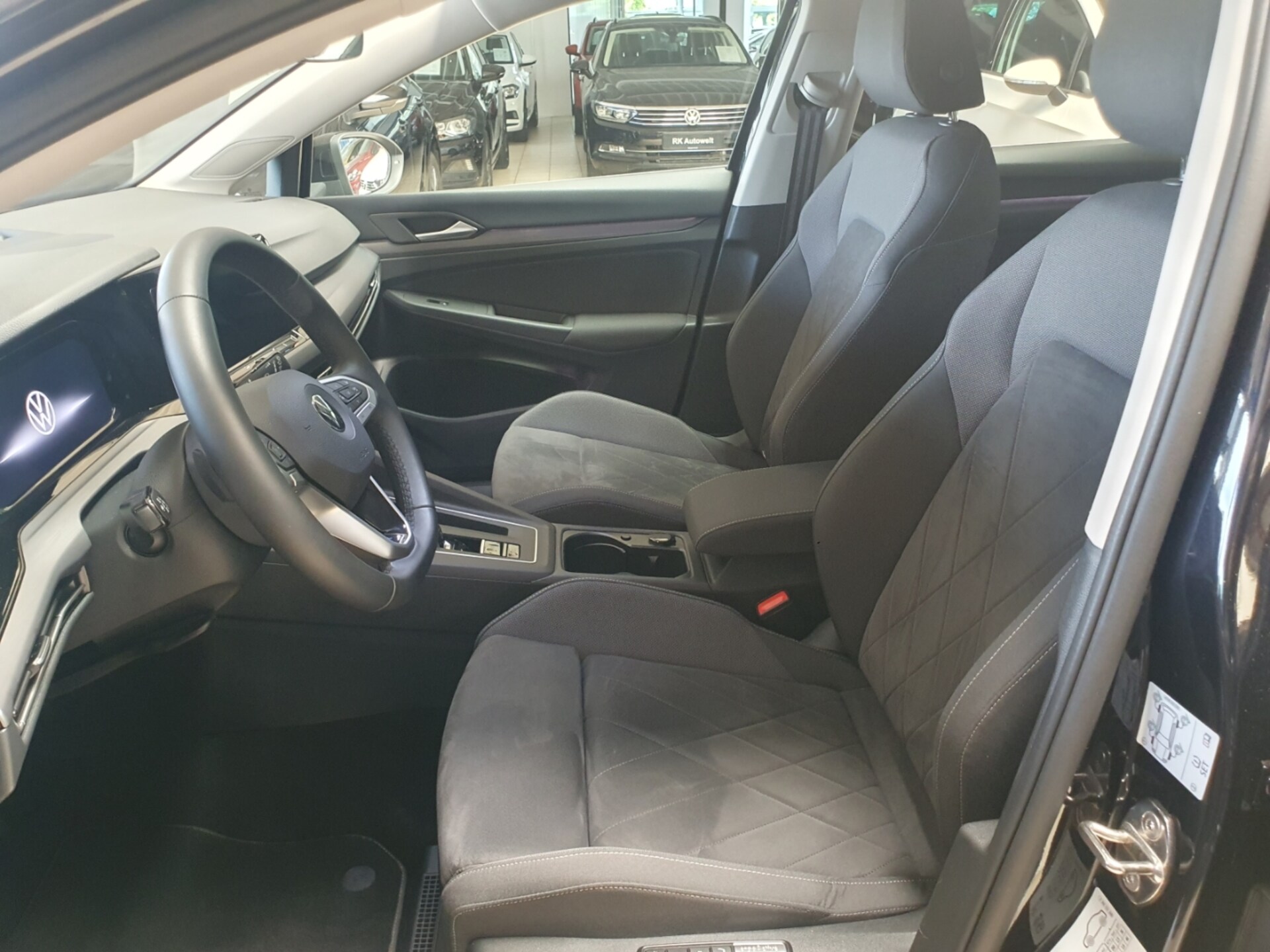 Volkswagen Golf Style