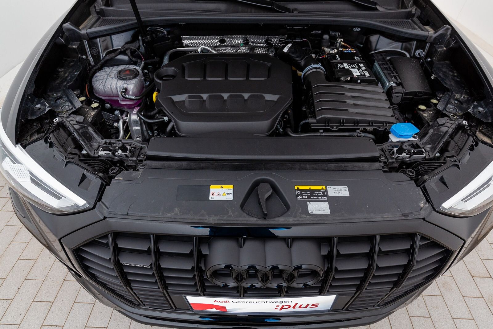 Image about Audi Q3 S line 45 TFSI quattro S tronic
