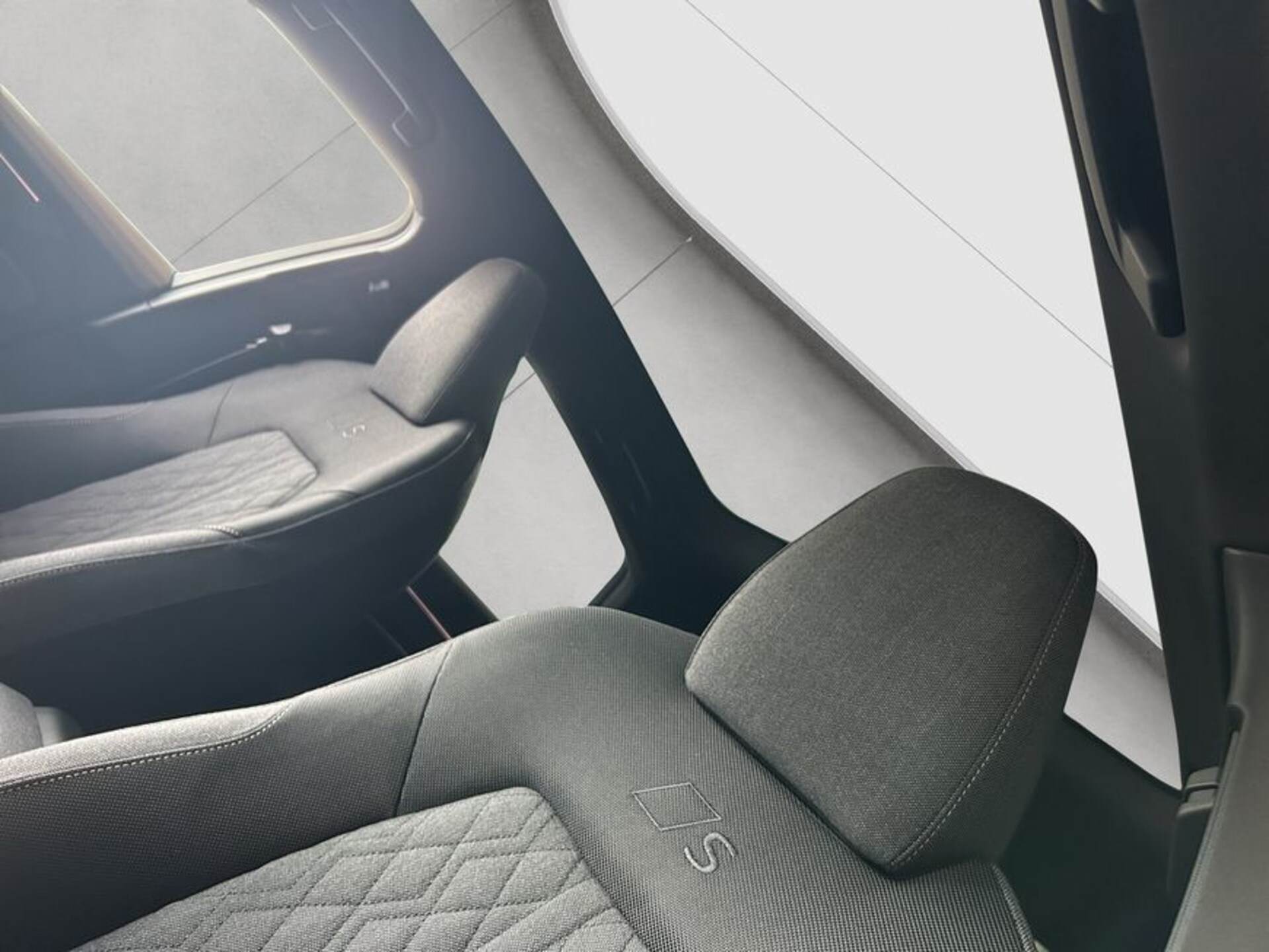 Audi A6 Limousine e-hybrid edition one