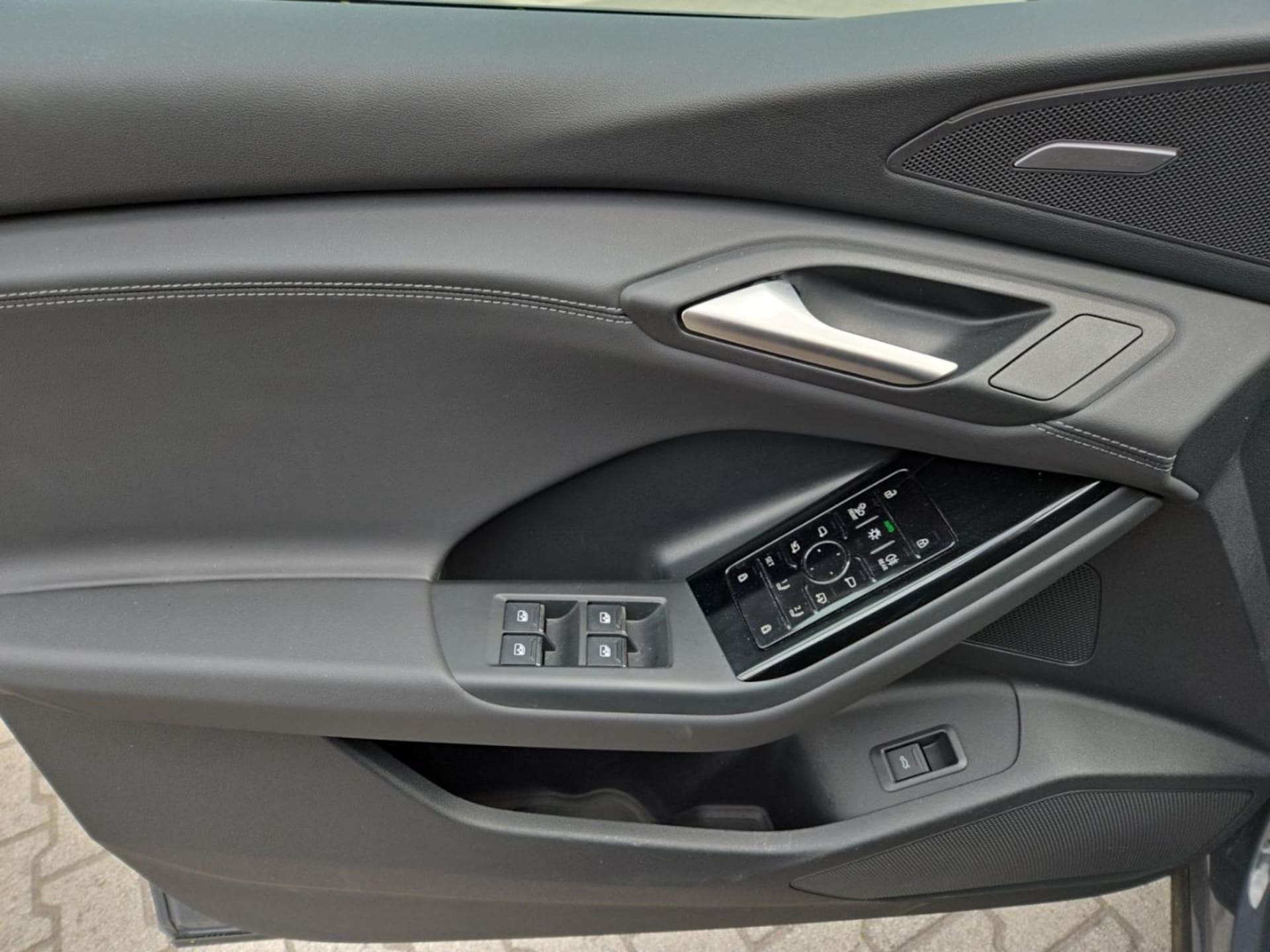 Audi Q6 SUV e-tron