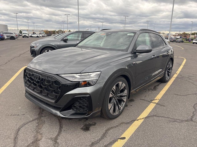 2025 Audi Q8