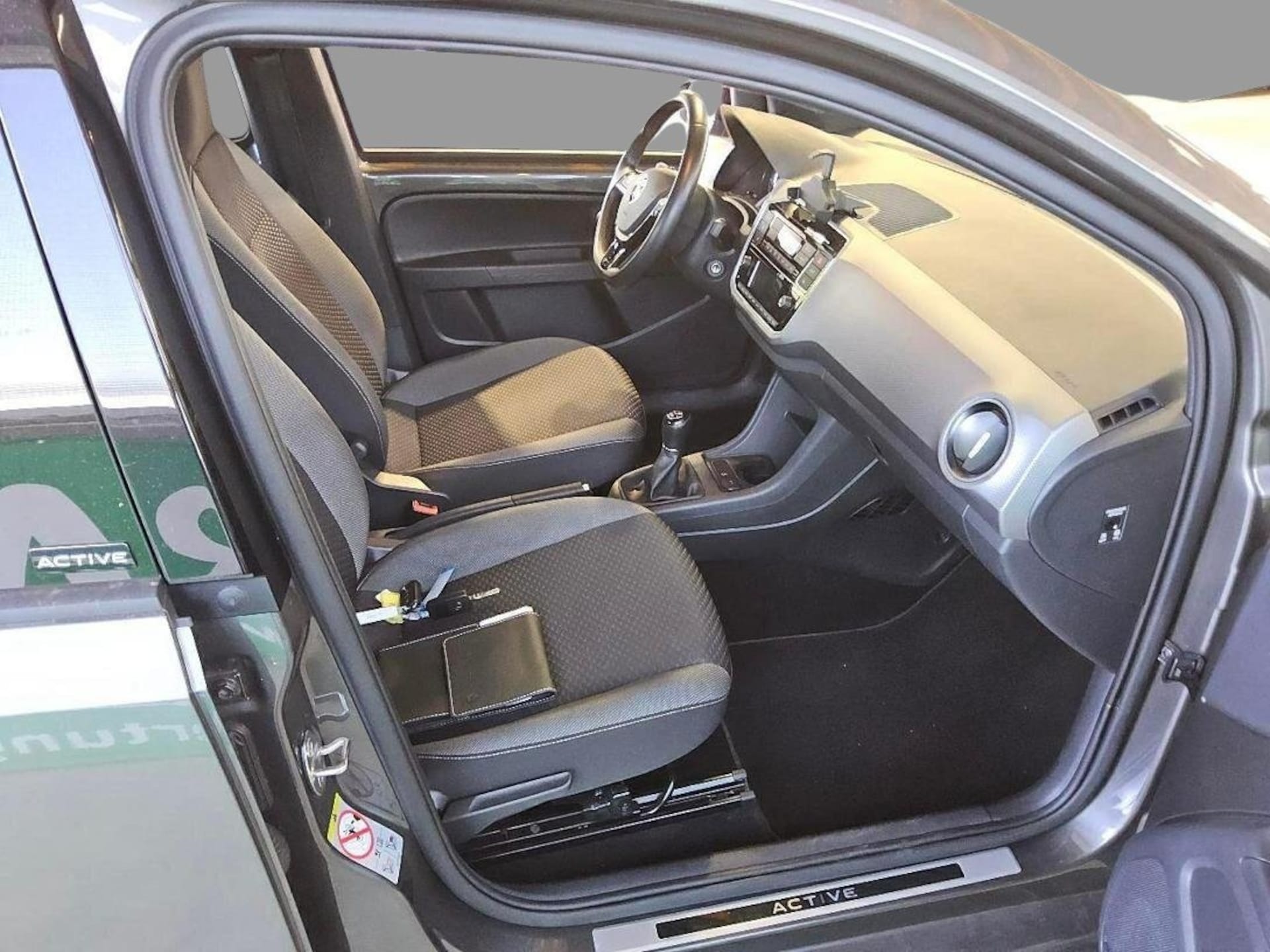 Volkswagen up! ACTIVE