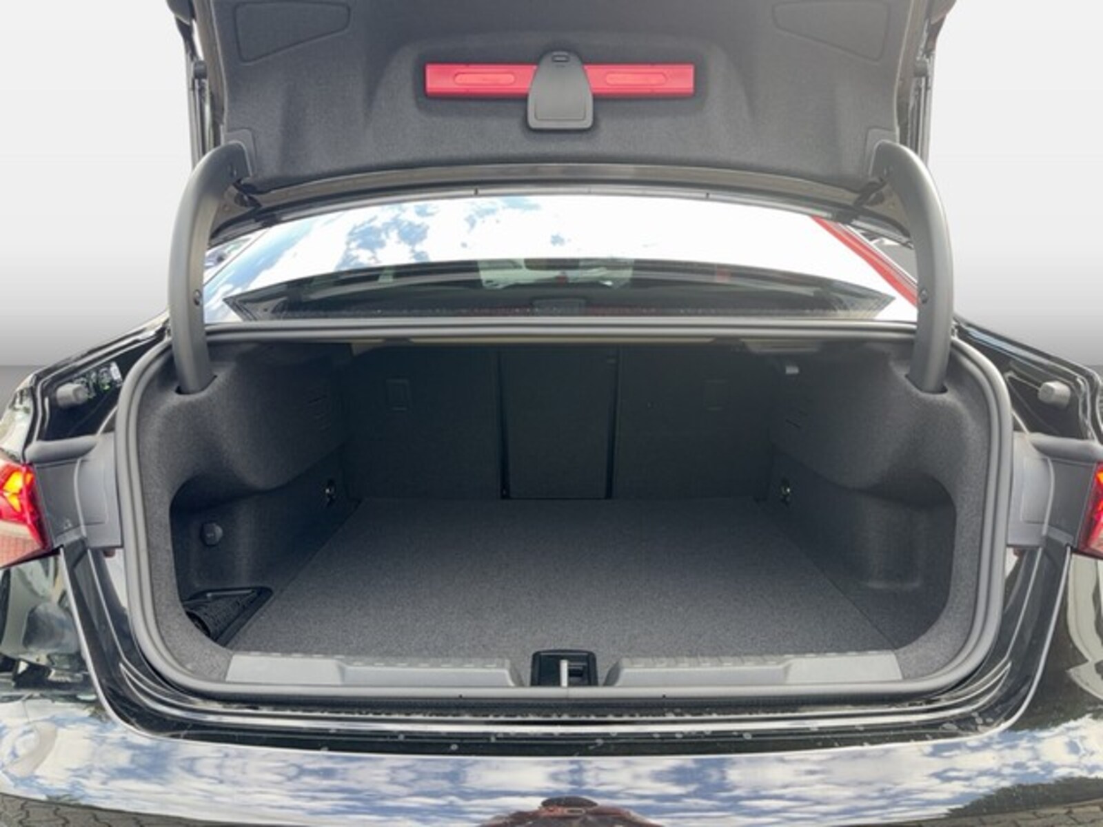 Audi RS 3 Limousine – Bild 14