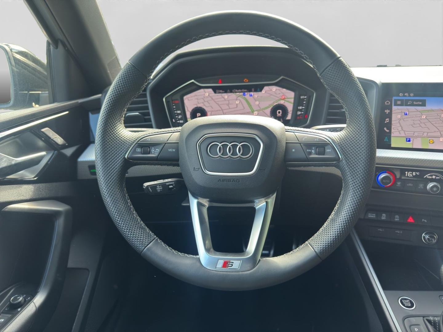 Bild über Audi A1 Sportback S line 35 TFSI S tronic - für weitere Informationen kontaktieren Sie den Audi Partner