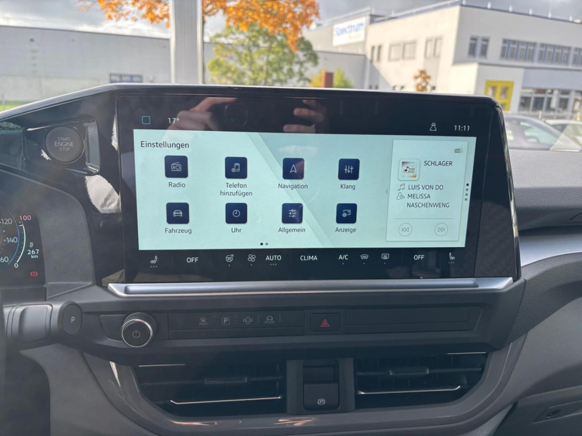 Volkswagen e-Caravelle Life