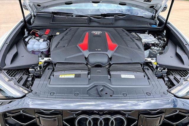 2026 Audi RS Q8 Base - Photo 9