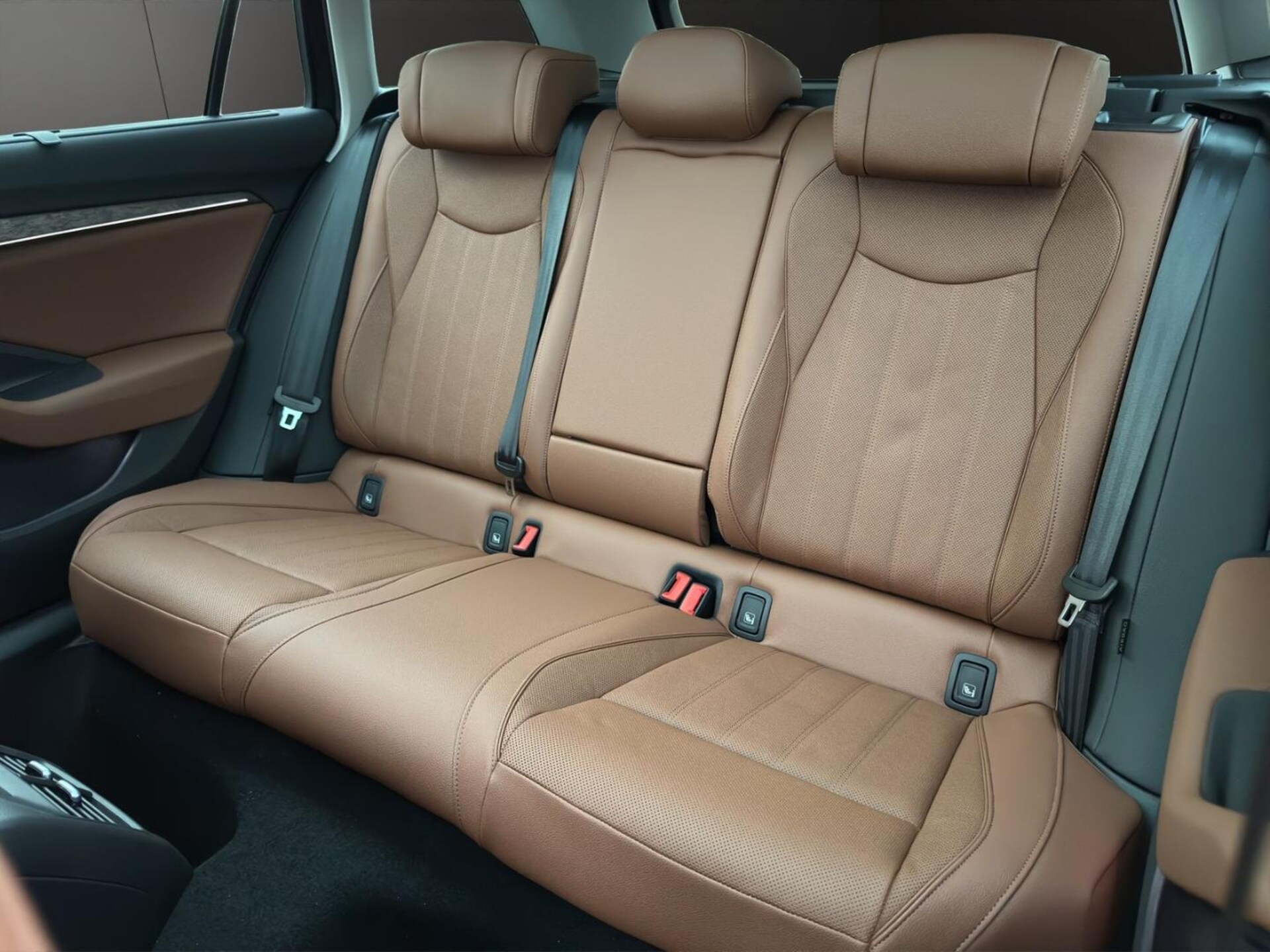 Skoda Superb Combi Laurin & Klement