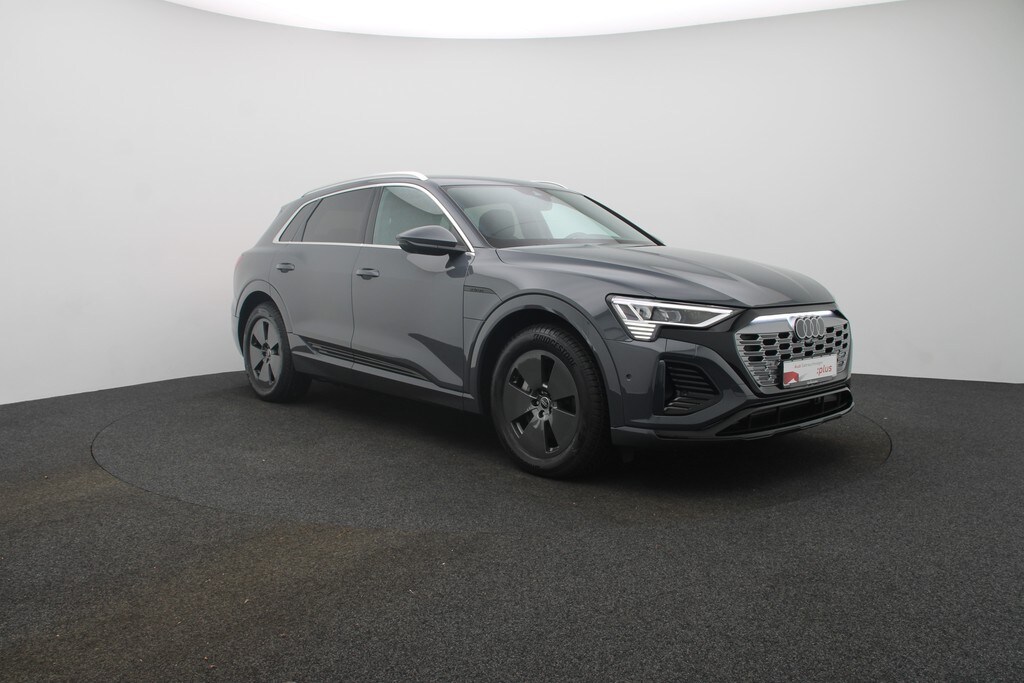 Image about Audi Q8 e-tron S line 55 e-tron quattro