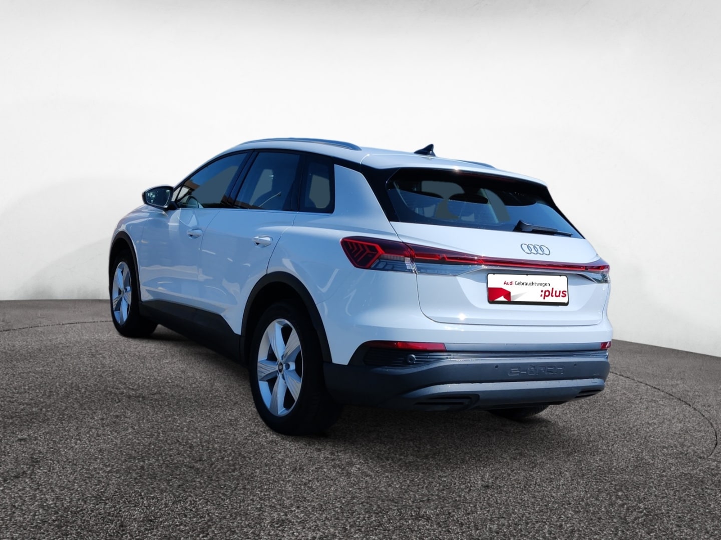 Image about Audi Q4 e-tron 40 e-tron