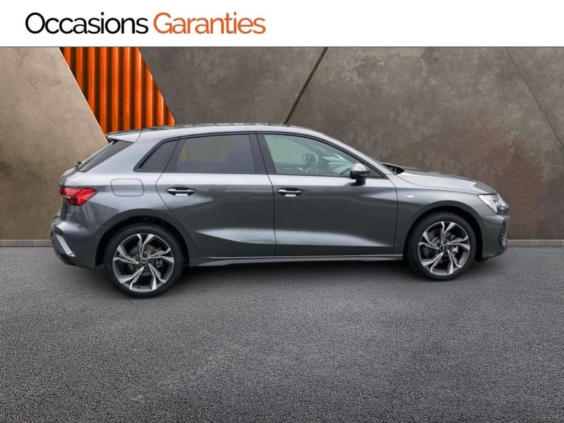 Image about Audi A3 Sportback TFSI e S line TFSI e 204 ch S tronic
