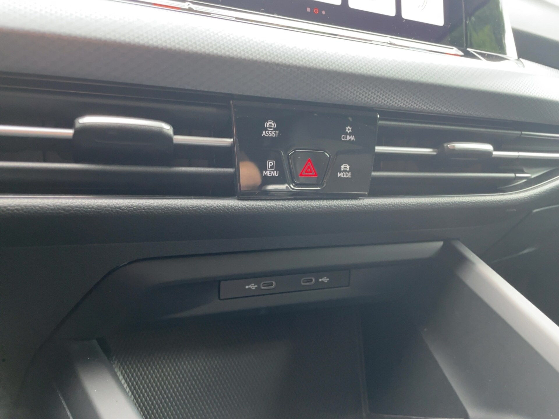 Volkswagen Golf Variant Active