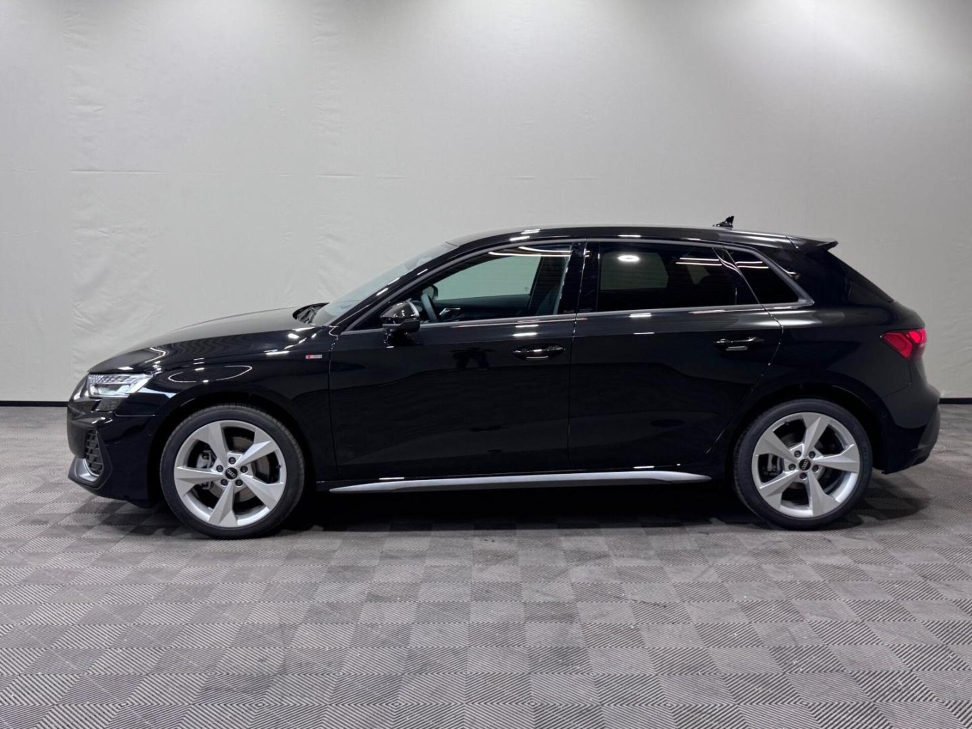 Audi A3 Sportback S line