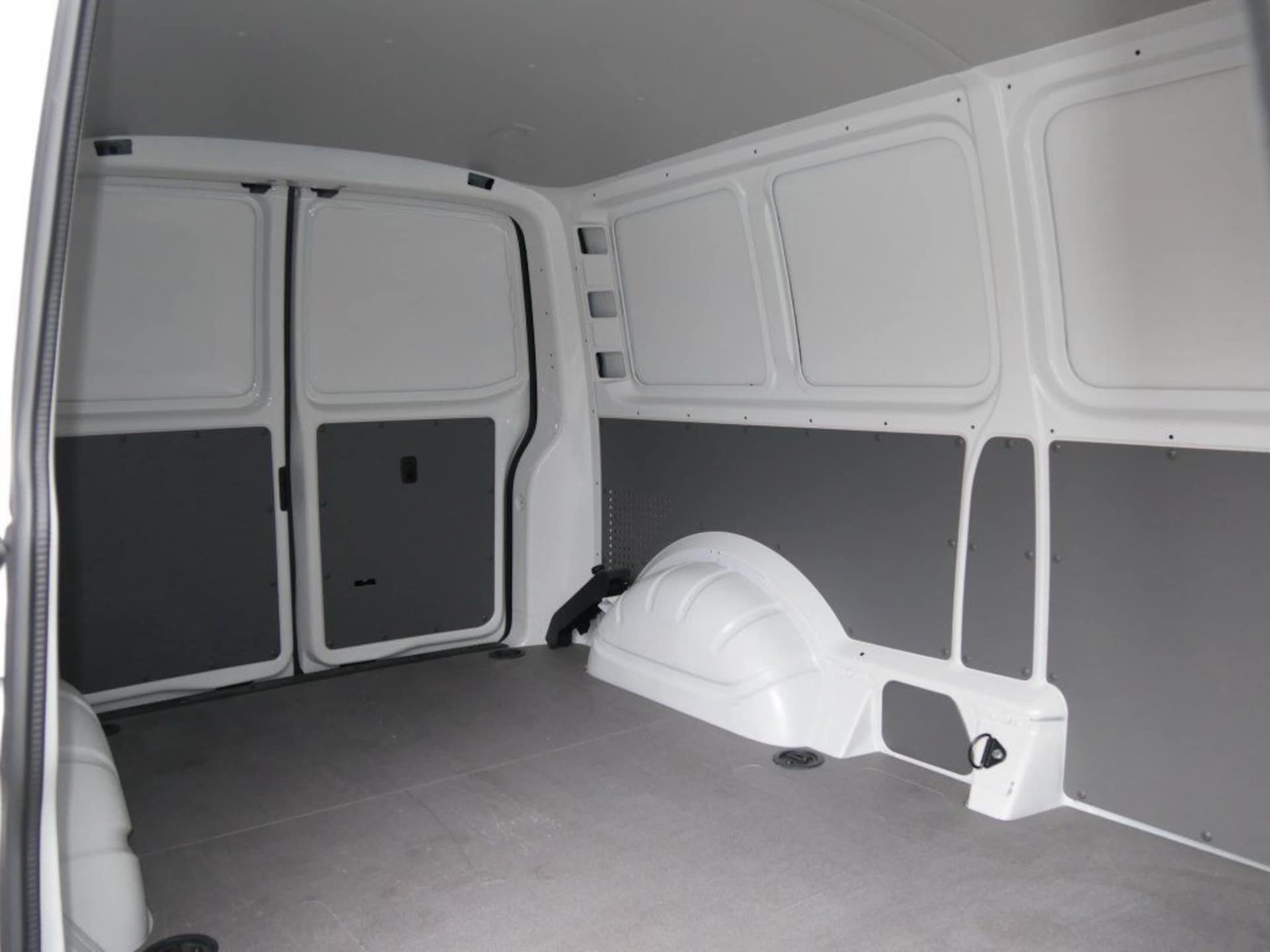 Volkswagen T6.1 Transporter Kasten langer Radstand