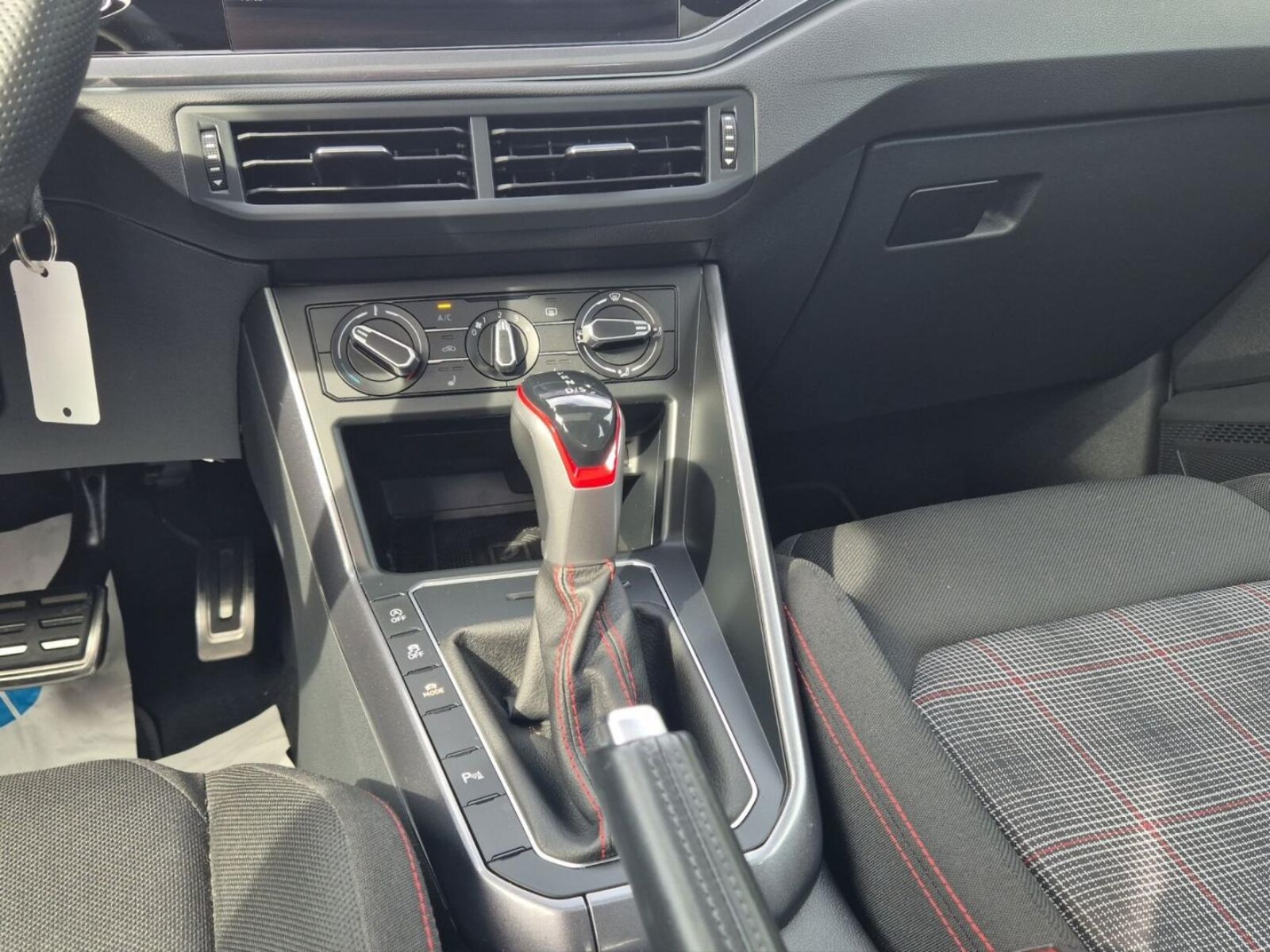 Volkswagen Polo – Bild 9