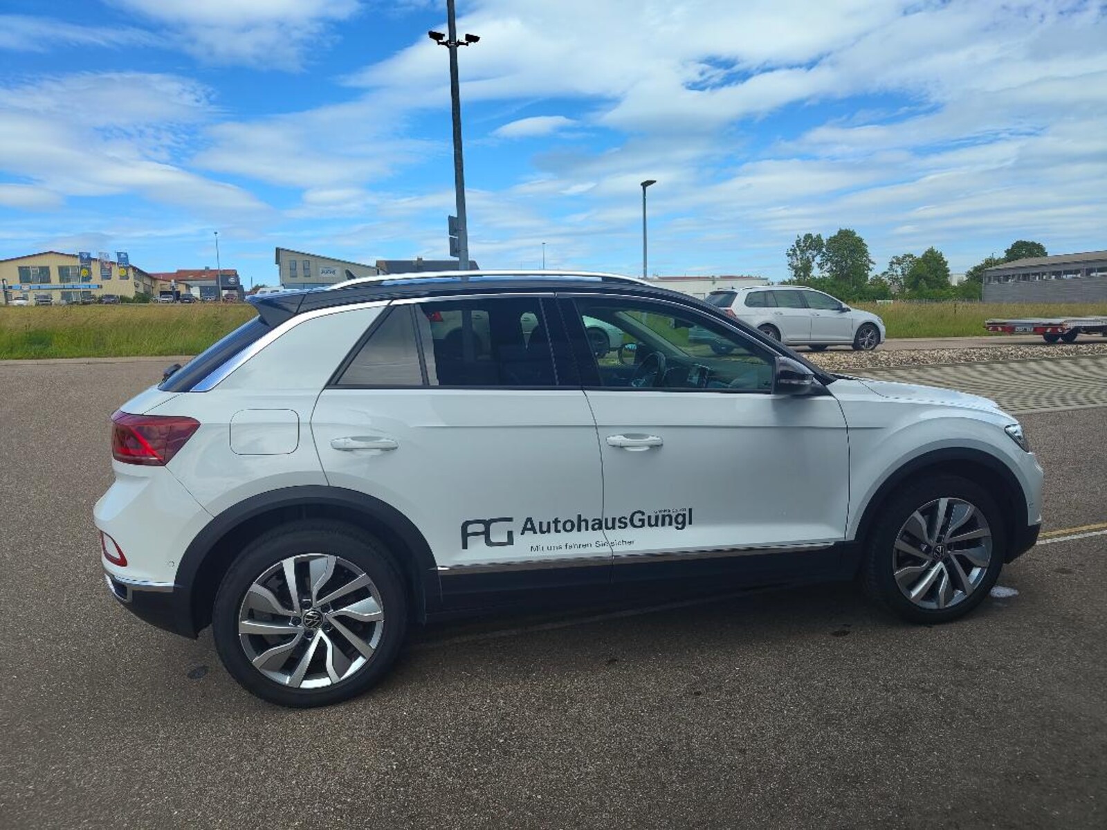 Volkswagen T-Roc – Bild 4