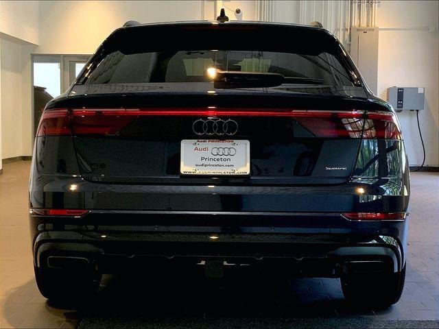 2026 Audi Q8